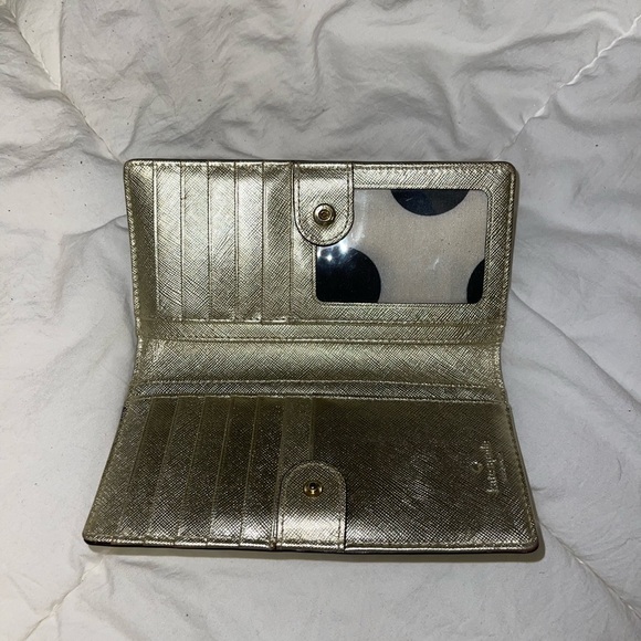 Kate spade wallet. Great condition - Picture 3 of 6